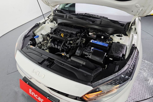 2021 Kia K3 с пробегом 102 538 км