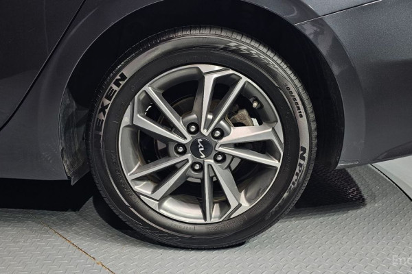 2021 Kia K3 с пробегом 61 978 км