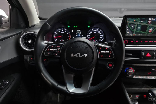 2022 Kia K3 с пробегом 39 780 км