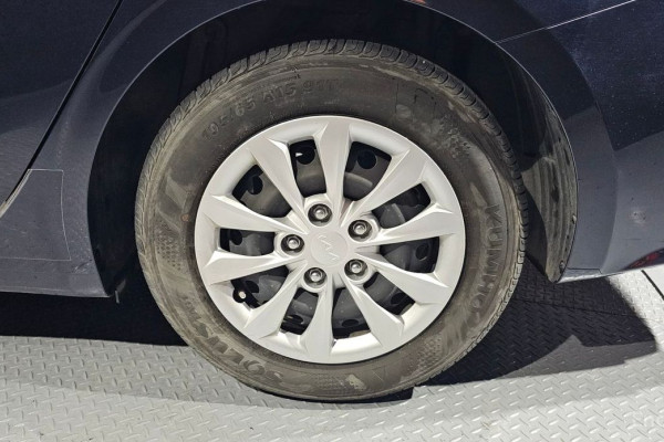 2022 Kia K3 с пробегом 49 905 км