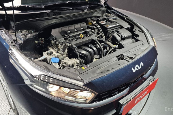 2022 Kia K3 с пробегом 49 905 км