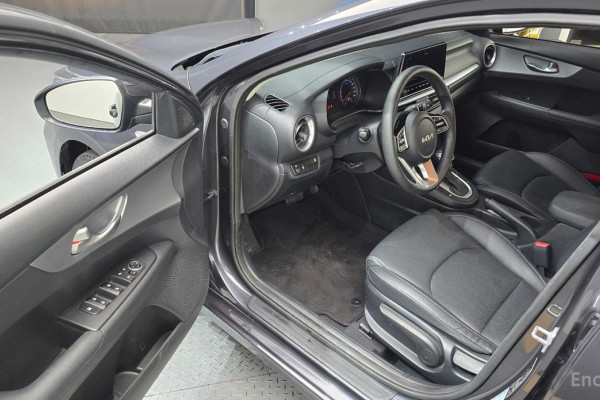 2021 Kia K3 с пробегом 77 893 км