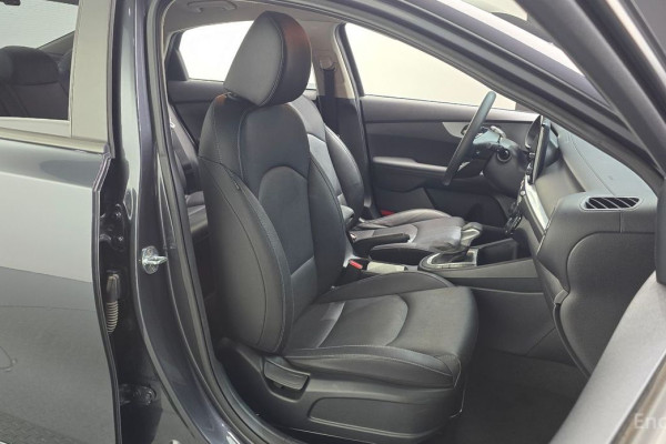 2021 Kia K3 с пробегом 77 893 км