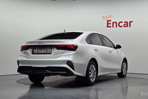 2022 Kia K3 с пробегом 98 440 км