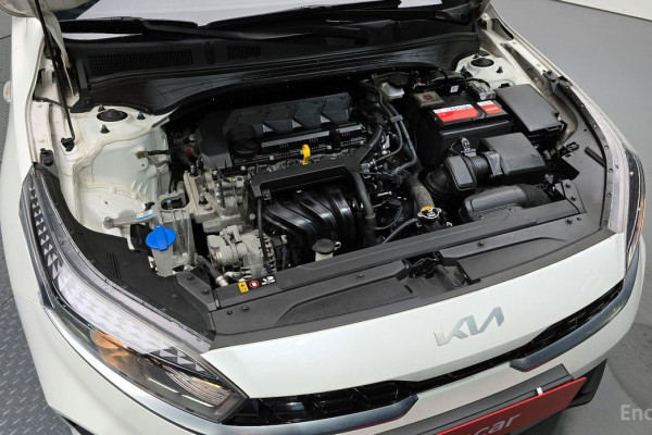 2022 Kia K3 с пробегом 98 440 км