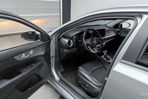 2021 Kia K3 с пробегом 85 998 км