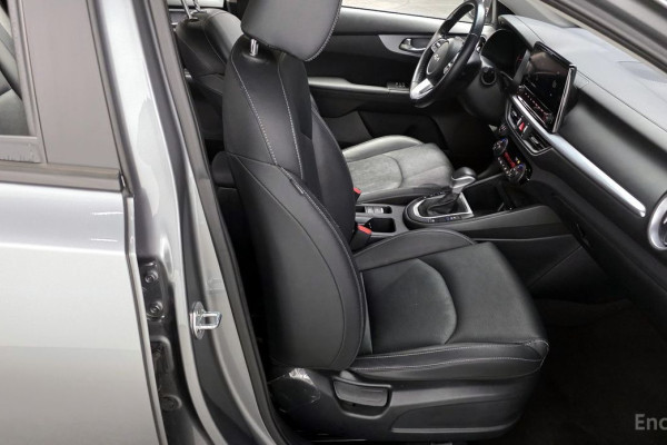 2021 Kia K3 с пробегом 85 998 км