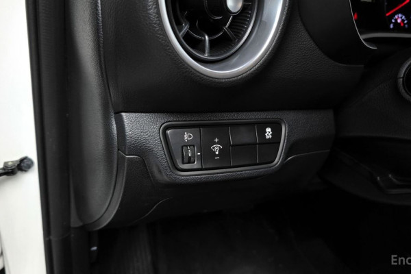 2022 Kia K3 с пробегом 98 440 км