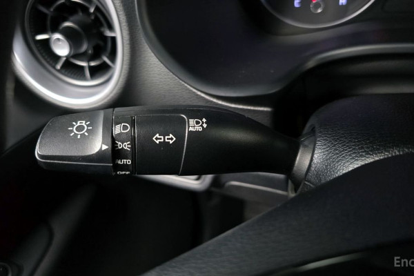 2022 Kia K3 с пробегом 98 440 км