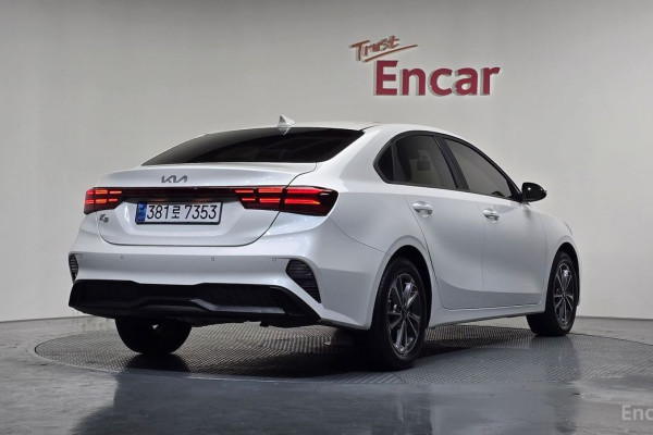 2021 Kia K3 с пробегом 67 202 км