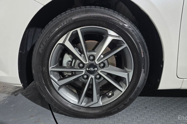 2021 Kia K3 с пробегом 67 202 км