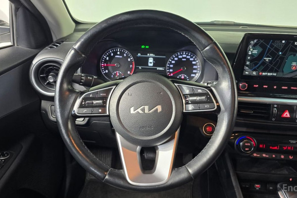 2021 Kia K3 с пробегом 67 202 км