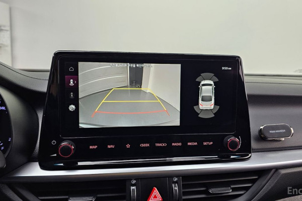 2022 Kia K3 с пробегом 32 442 км