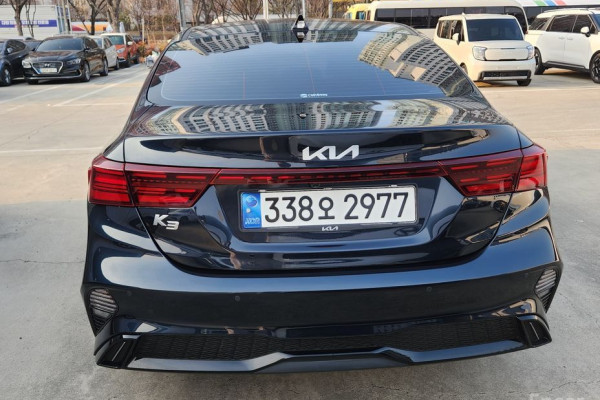 2021 Kia K3 с пробегом 64 727 км