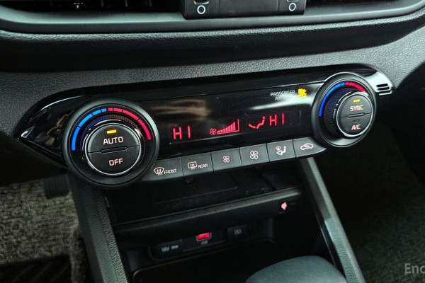 2022 Kia K3 с пробегом 57 169 км