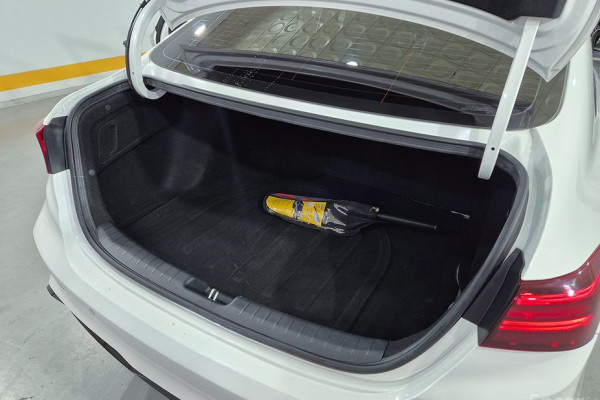 2021 Kia K3 с пробегом 67 047 км