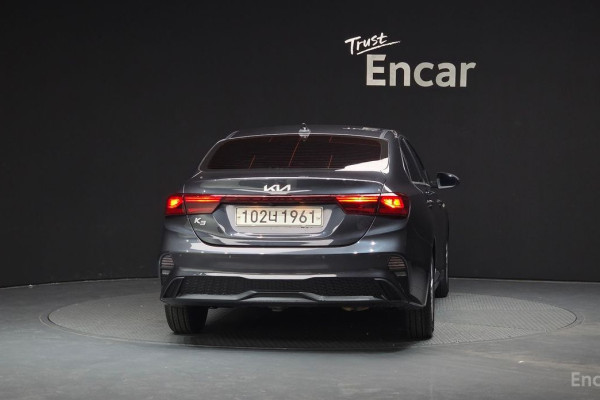 2021 Kia K3 с пробегом 70 285 км