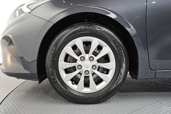 2022 Kia K3 с пробегом 43 698 км