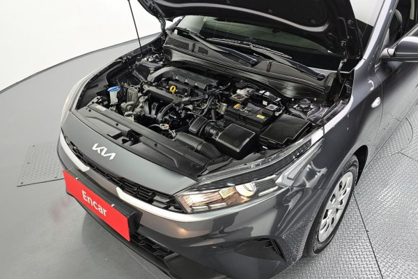 2022 Kia K3 с пробегом 43 698 км