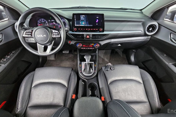 2021 Kia K3 с пробегом 131 157 км