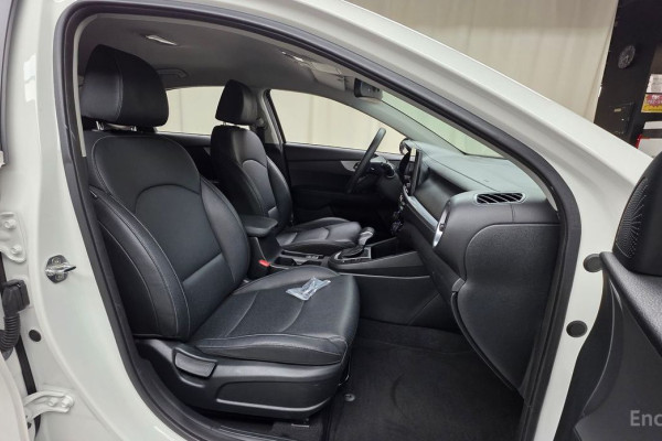 2021 Kia K3 с пробегом 140 064 км