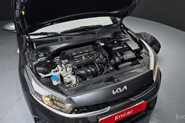 2021 Kia K3 с пробегом 66 594 км