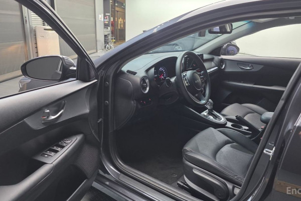 2021 Kia K3 с пробегом 70 285 км