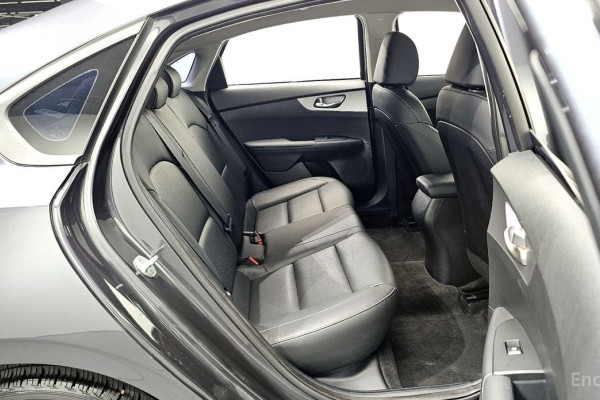 2021 Kia K3 с пробегом 131 157 км