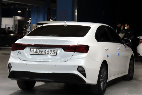 2021 Kia K3 с пробегом 111 396 км