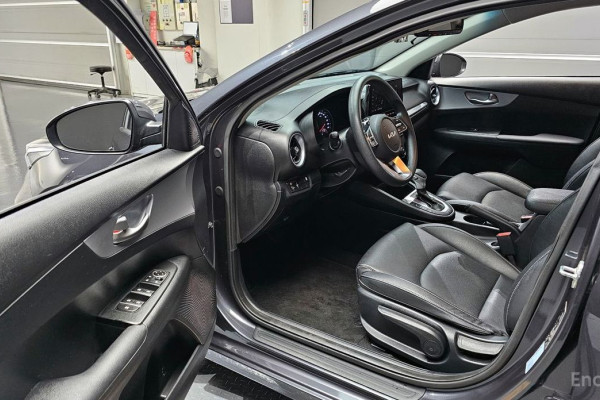 2021 Kia K3 с пробегом 66 594 км