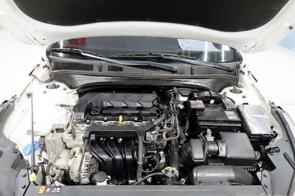 2021 Kia K3 с пробегом 111 396 км