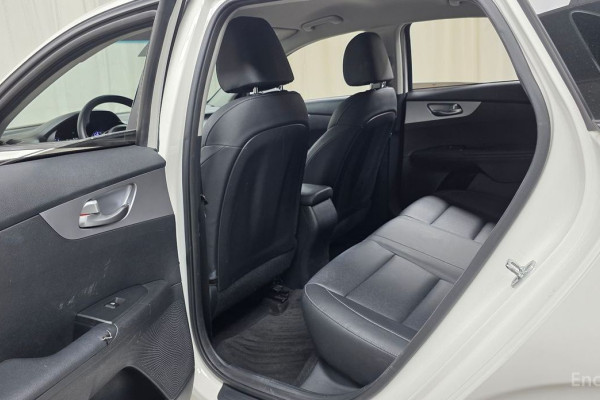 2021 Kia K3 с пробегом 140 064 км