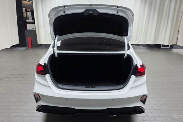 2021 Kia K3 с пробегом 140 064 км