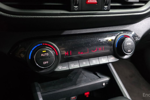 2022 Kia K3 с пробегом 109 241 км