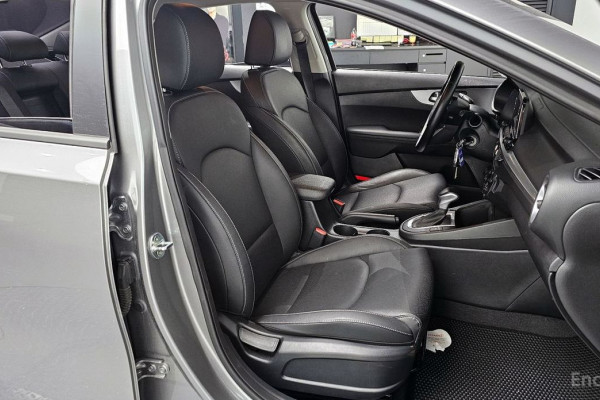 2022 Kia K3 с пробегом 95 851 км