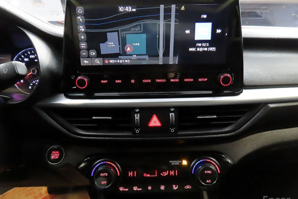 2021 Kia K3 с пробегом 111 396 км