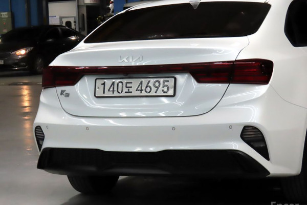 2021 Kia K3 с пробегом 111 396 км