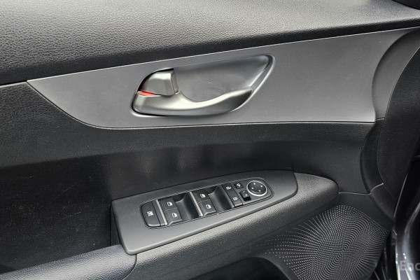 2021 Kia K3 с пробегом 109 057 км