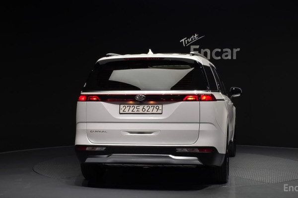 2021 Kia Carnival с пробегом 50 727 км
