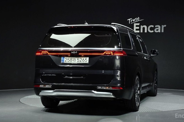 2021 Kia Carnival с пробегом 50 388 км