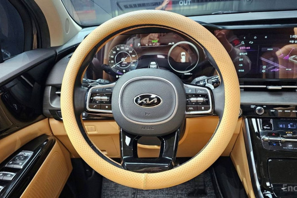 2021 Kia Carnival с пробегом 50 388 км