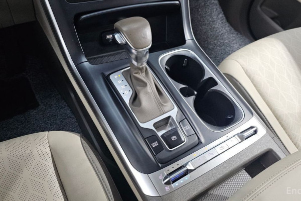 2022 Kia Carnival с пробегом 58 729 км