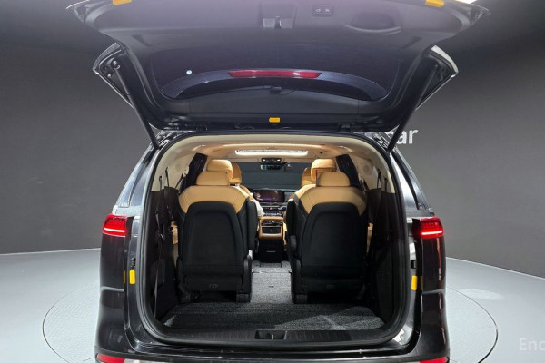 2021 Kia Carnival с пробегом 50 388 км