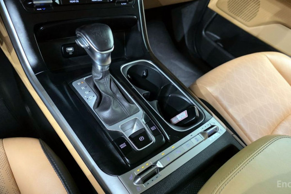 2022 Kia Carnival с пробегом 50 754 км