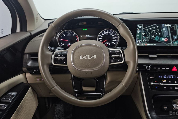 2022 Kia Carnival с пробегом 58 729 км