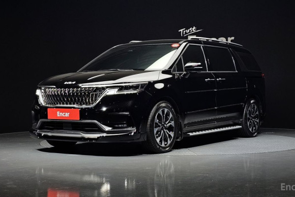 2022 Kia Carnival с пробегом 53 949 км