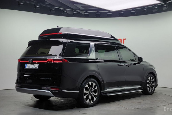 2021 Kia Carnival с пробегом 54 433 км