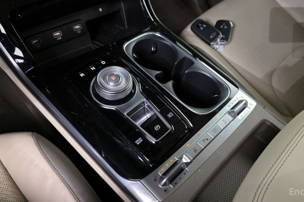 2021 Kia Carnival с пробегом 57 035 км