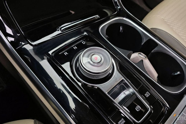 2022 Kia Carnival с пробегом 54 799 км