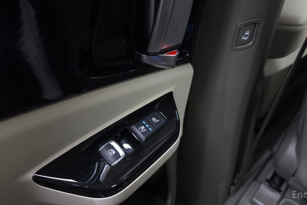 2021 Kia Carnival с пробегом 57 035 км